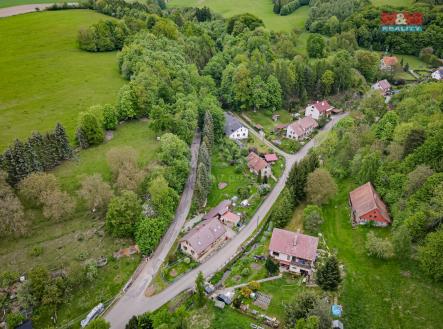 dji_fly_20250505_173940_511_1746459590579_photo.jpg | Prodej - pozemek pro bydlení, 1 158 m²