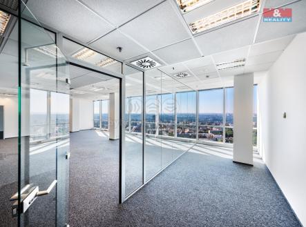 DSCF0005web.jpg | Pronájem - kanceláře, 268 m²