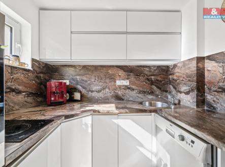 Kuchyně | Prodej - dům/vila, 140 m²