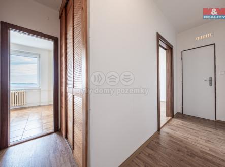. | Pronájem bytu, 1+1, 38 m²