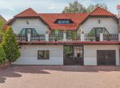 Prodej - dům/vila, 410 m²