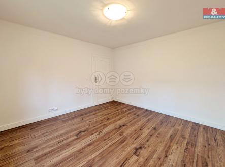 eefb738f-241e-4813-a531-fb446799e164.jpg | Pronájem bytu, 2+kk, 35 m²