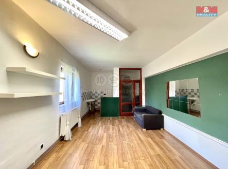 IMG_8650.jpg | Pronájem - obchodní prostor, 34 m²