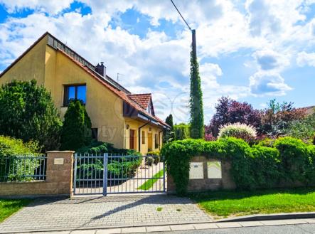IMG-20250510-WA0139.jpg | Prodej - dům/vila, 250 m²