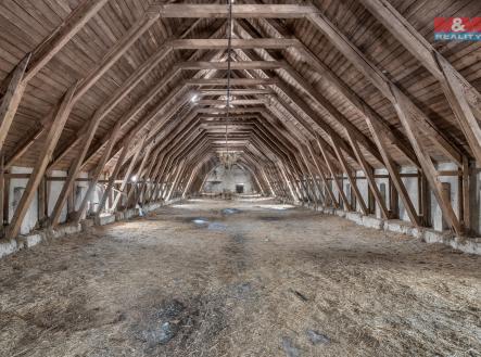 1 Patro  | Prodej - pozemek pro komerční výstavbu, 4 689 m²