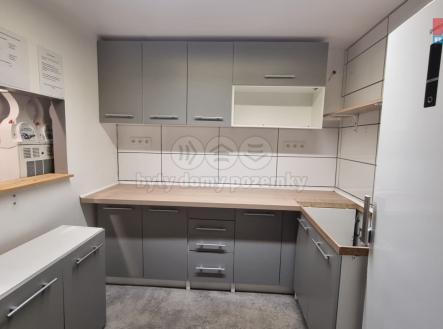 6dcc395f-a875-46d6-b5be-b261331d6d9d.jpeg | Pronájem - obchodní prostor, 18 m²