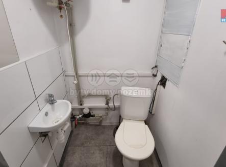 b9df1986-7661-408c-a3eb-1e6bec1e1308.jpeg | Pronájem - obchodní prostor, 18 m²