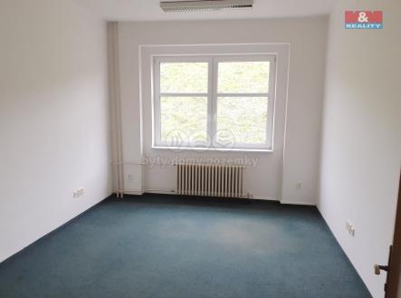 20250121_111357 (1).jpg | Pronájem - kanceláře, 18 m²