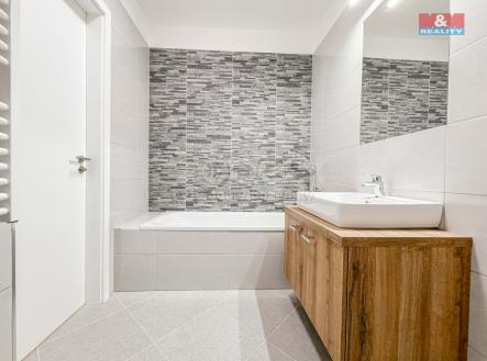 IMG_6502.jpg | Pronájem bytu, 2+kk, 57 m²