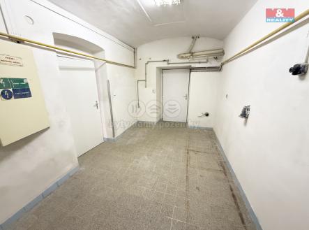 IMG_2593.jpeg | Pronájem - obchodní prostor, 62 m²