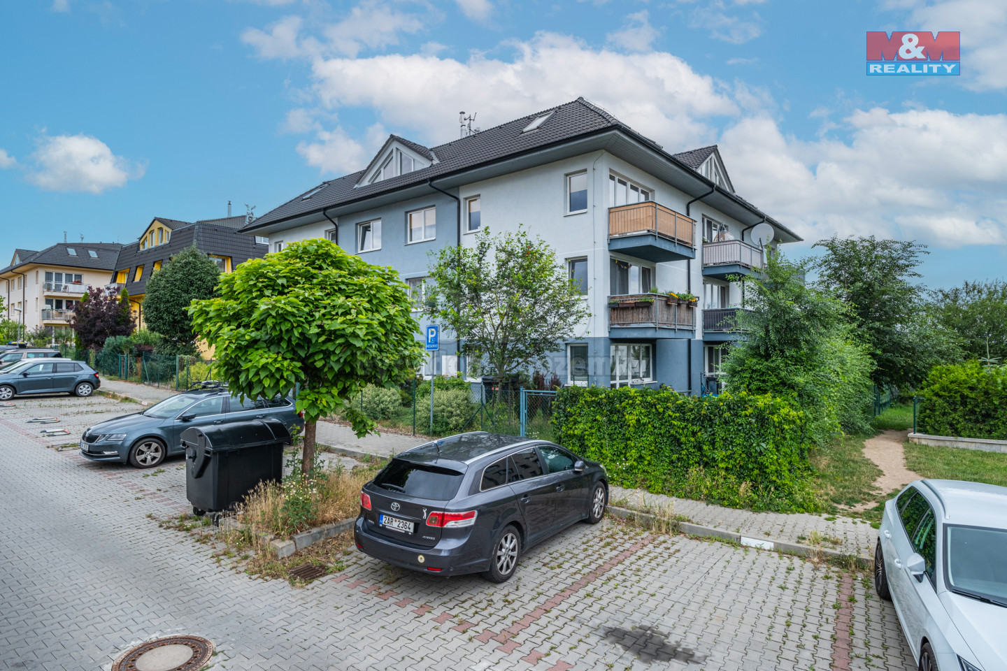 DSCF8990.jpg
