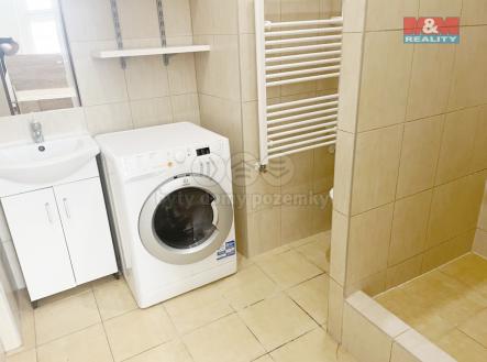 Koupelna | Pronájem bytu, 1+1, 50 m²