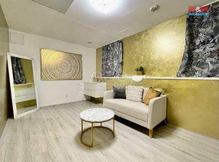 IMG_7727-1736852806539.jpeg | Pronájem - obchodní prostor, 145 m²