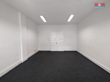IMG_20250505_133045905.jpg | Pronájem - kanceláře, 28 m²