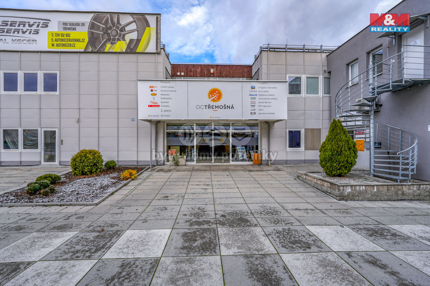 edf57cd0-b0a0-43b9-952b-f8876bbe7739.jpg