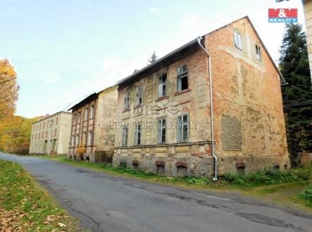 e898c50b-2051-4b78-b819-6d5093f9d831.jpg | Prodej - dům/vila, 121 m²
