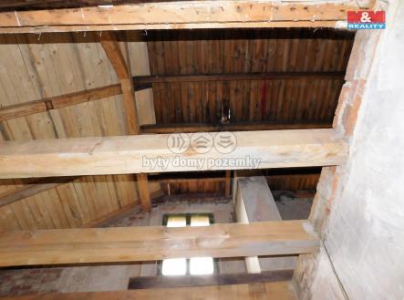 56bb0d4b-98cb-450c-8dc7-245a496a4b88.jpg | Prodej - dům/vila, 121 m²