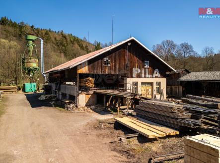 pohled na katr  | Prodej - výrobní prostor, 137 m²