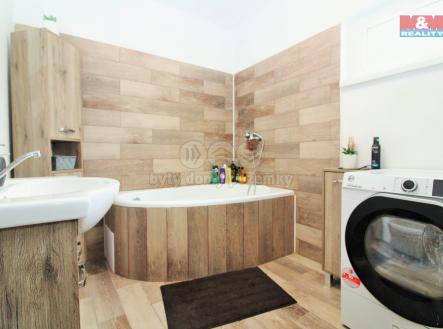 koupelna | Prodej - dům/vila, 150 m²