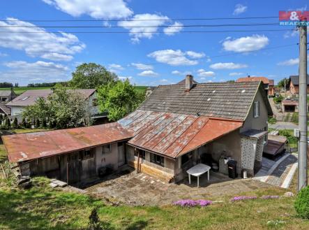 Zadní část domu | Prodej - dům/vila, 70 m²