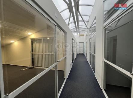 IMG_6931.jpg | Pronájem - kanceláře, 26 m²
