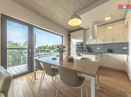 Kuchyňská část | Prodej bytu, 3+kk, 84 m²
