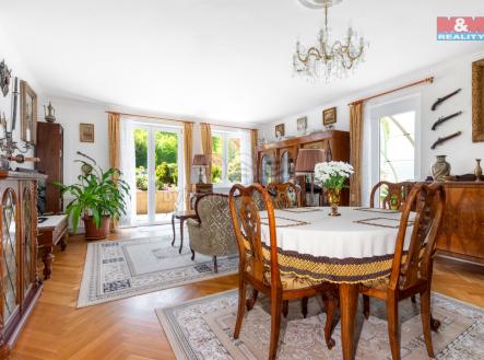 ob.pok1.jpg | Prodej - dům/vila, 182 m²