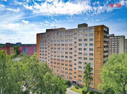 Pohled na dům z dronu | Prodej bytu, 3+1, 70 m²