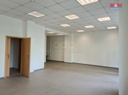 p4.jpeg | Pronájem - obchodní prostor, 68 m²