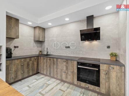 003.jpg | Prodej - dům/vila, 240 m²