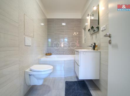 koupelna.jpg | Prodej bytu, 3+kk, 70 m²