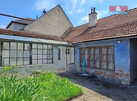 pohled ze dvora~2.jpg | Prodej - dům/vila, 74 m²