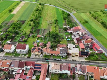 DJI_20231115181342_0025_D - frame at 0m15s.jpg | Prodej - dům/vila, 74 m²