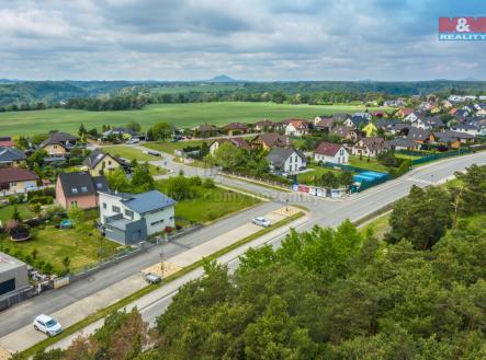 pohled na umístění pozemku do   | Prodej - pozemek pro bydlení, 1 082 m²