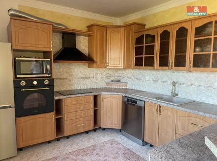 BA212422-BFB1-4CBF-B792-9118CD5B582C.jpeg | Prodej - dům/vila, 280 m²