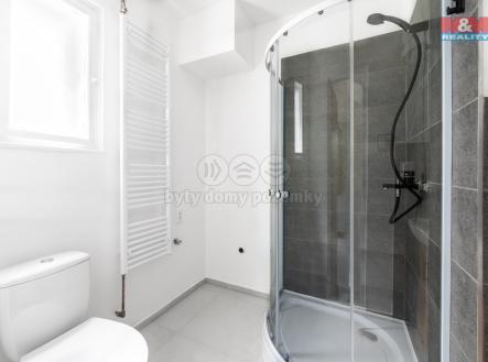 web_021_20250423_MM_Reality_RD_Otrokovice_Letiste-1046.jpg | Prodej bytu, 2+1, 47 m²