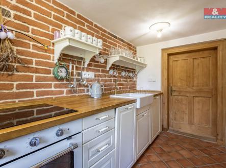 kuchyň | Prodej - chata/rekreační objekt, 220 m²