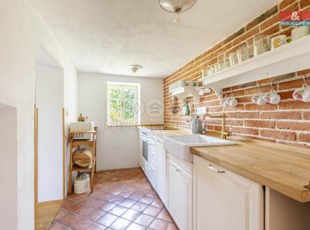 kuchyň | Prodej - chata/rekreační objekt, 220 m²