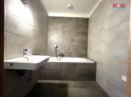 IMG_4612.jpg | Pronájem bytu, 2+kk, 67 m²