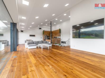 web_023_20250423_MM_Reality_RD_Belov-157.jpg | Prodej - dům/vila, 292 m²