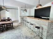 Pronájem - obchodní prostor, 157 m²
