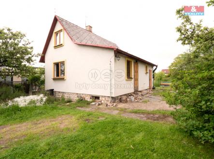 Pohled na dům | Prodej - dům/vila, 67 m²