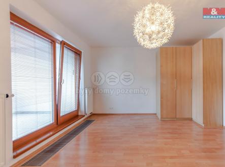 4c068c6d-98e0-42f3-ac06-ac349dc70a9f.jpg | Pronájem bytu, 1+kk, 31 m²