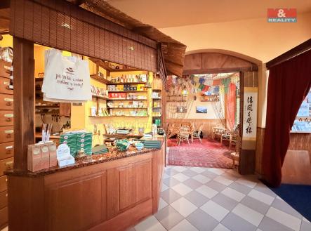 Bar  | Pronájem - obchodní prostor, 120 m²
