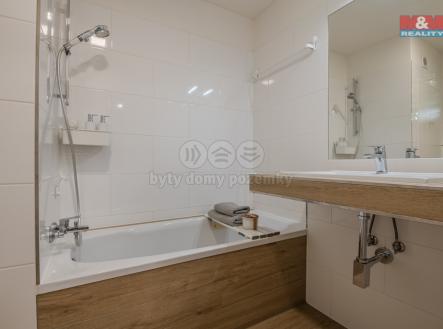 d85-2713-hdr.jpg | Prodej bytu, 2+1, 51 m²