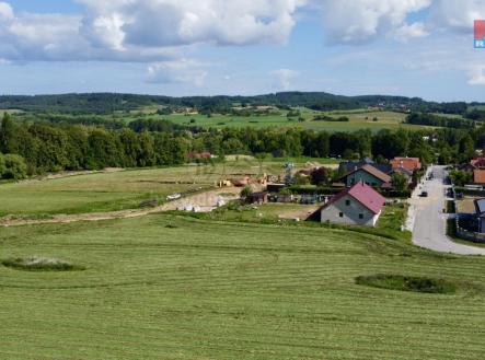 dji_fly_20250527_093854_959_1748331545024_photo_optimized.jpeg | Prodej - pozemek pro bydlení, 1 014 m²