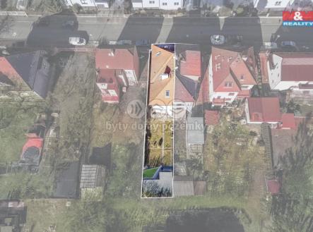 b.jpg | Prodej - dům/vila, 218 m²