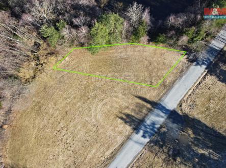 letecký pohled | Prodej - pozemek, trvalý travní porost, 527 m²