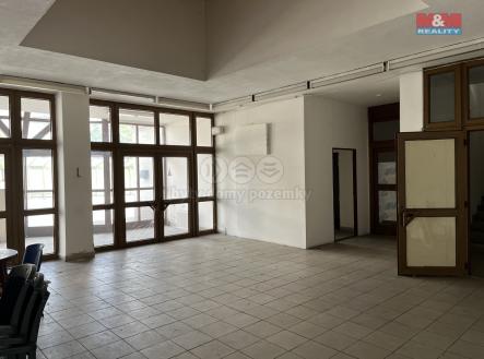 IMG_8281.jpeg | Prodej - obchodní prostor, 504 m²