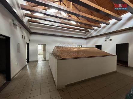IMG_8283.jpeg | Prodej - obchodní prostor, 504 m²